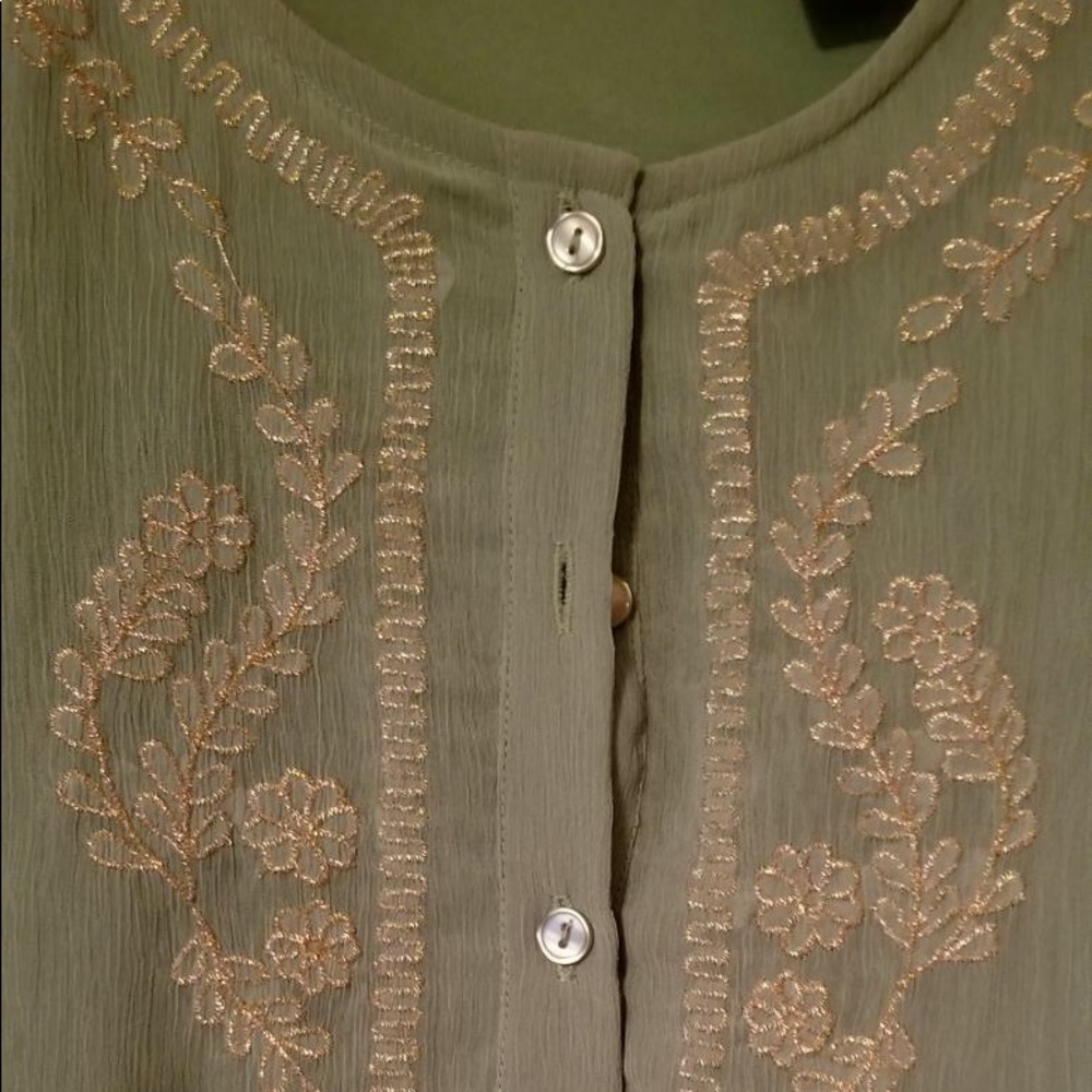 Tunic - Picture 2 of 3